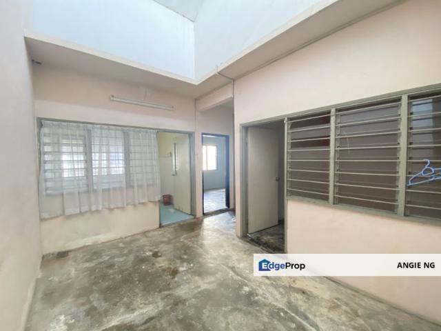 House for sale in Petaling, Damansara Damai