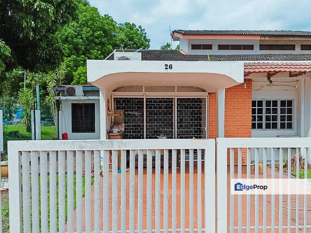 House for sale in Petaling, Damansara Damai