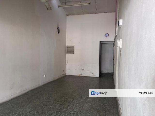 House for sale in Petaling, Damansara Damai