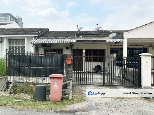 House for sale in Petaling, Damansara Damai