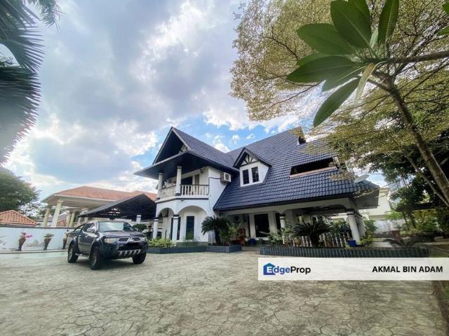 House for sale in Petaling, Damansara Damai