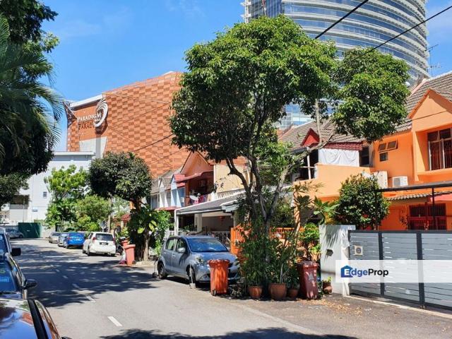 House for sale in Petaling, Damansara Damai