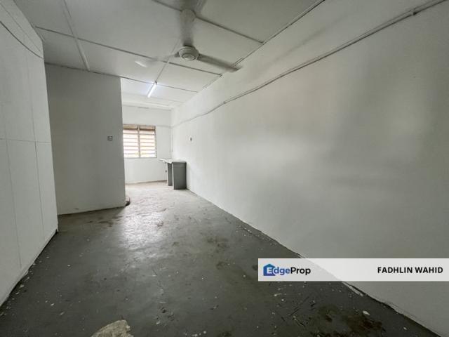 Flat for sale in Petaling, Subang Jaya
