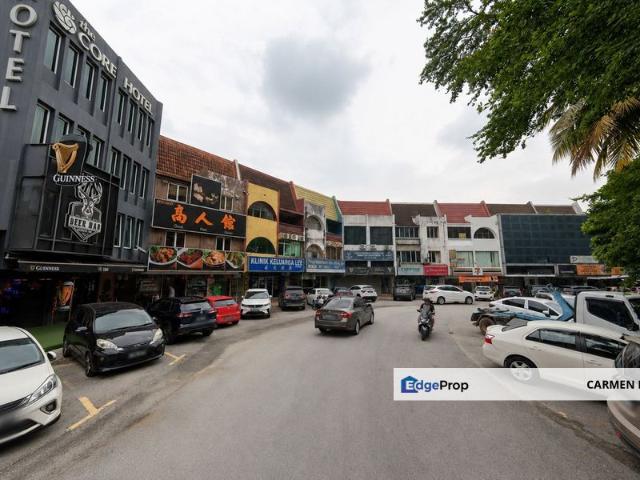 Shop for sale in Petaling, Subang Jaya