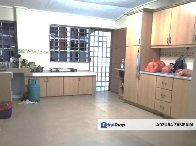 House for sale in Petaling, Subang Jaya