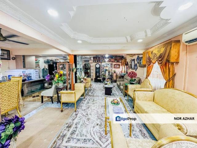 House for sale in Petaling, Subang Jaya