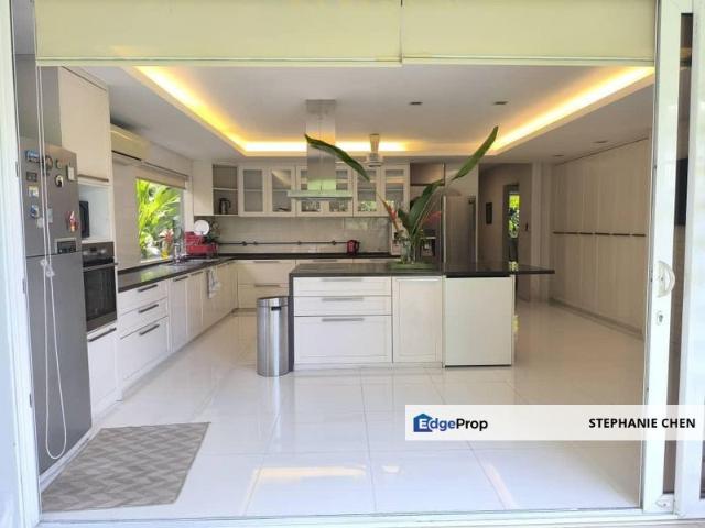 House for sale in Petaling, Damansara Damai