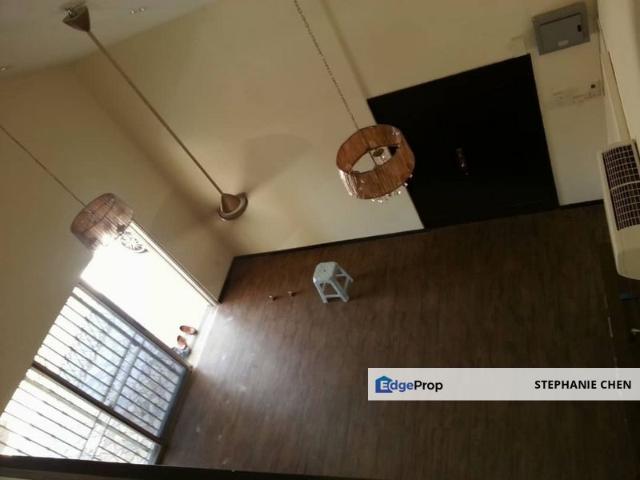 House for sale in Petaling, Damansara Damai