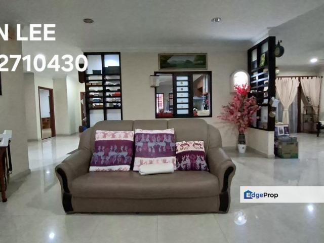House for sale in Petaling, Damansara Damai