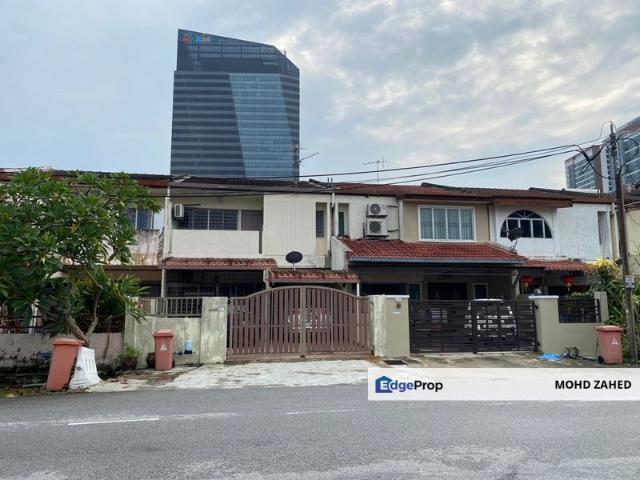 House for sale in Petaling, Damansara Damai