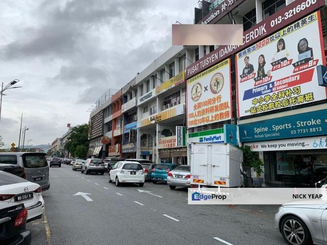 Shop for rent in Petaling, Damansara Damai