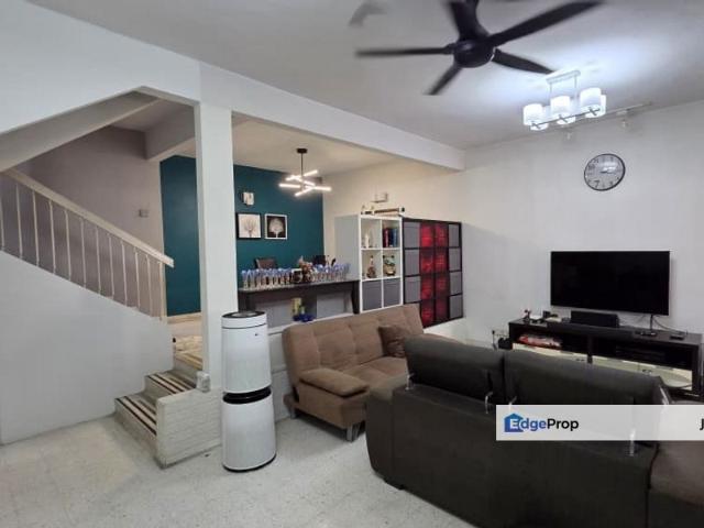 House for sale in Petaling, Damansara Damai