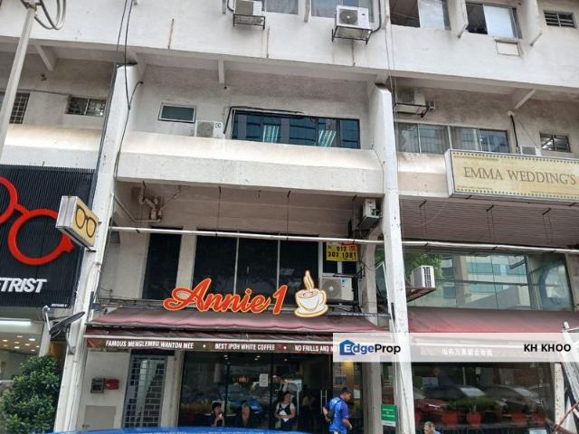 Shop for rent in Petaling, Damansara Damai