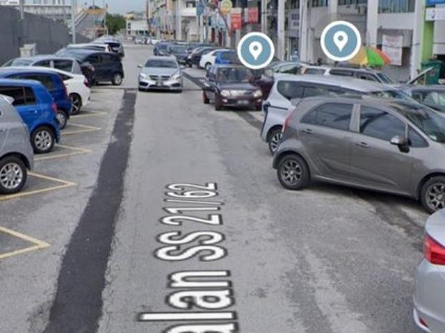 Shop for rent in Petaling, Damansara Damai