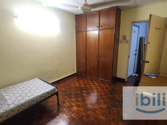 Room for rent in Petaling, Damansara Damai