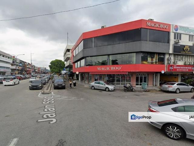 Shop for rent in Petaling, Damansara Damai