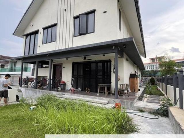 House for sale in Petaling, Damansara Damai
