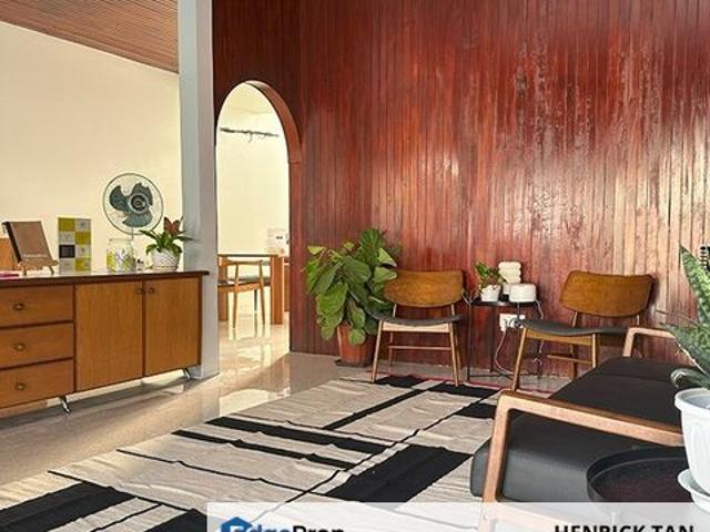 House for sale in Petaling, Damansara Damai