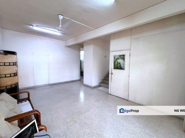 House for sale in Petaling, Damansara Damai