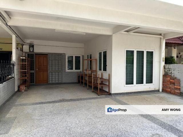 House for sale in Petaling, Damansara Damai