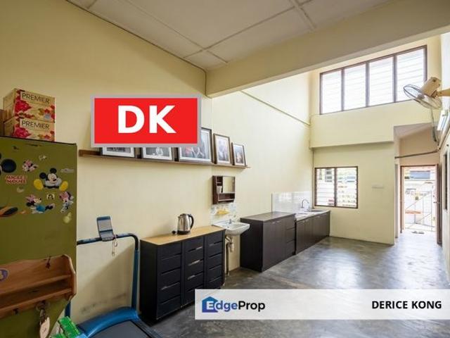 House for sale in Petaling, Damansara Damai