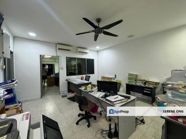 Shop for rent in Petaling, Damansara Damai