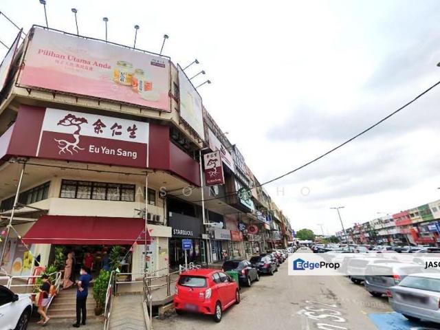 Shop for sale in Petaling Jaya, Petaling