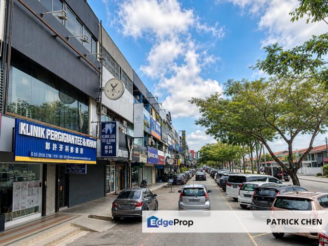 Shop for rent in Petaling, Damansara Damai