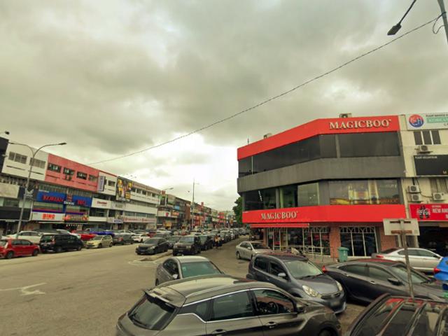 Shop for rent in Petaling, Damansara Damai