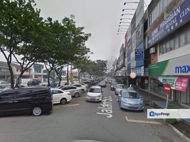 Shop for rent in Petaling, Damansara Damai