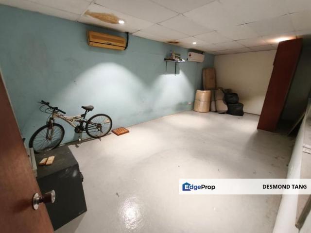 Shop for rent in Petaling, Damansara Damai