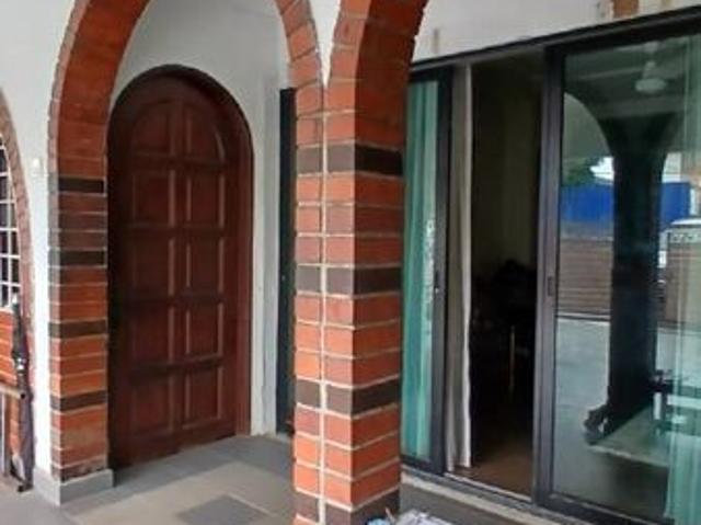 House for sale in Petaling, Damansara Damai