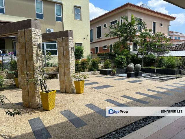 House for sale in Petaling, Damansara Damai