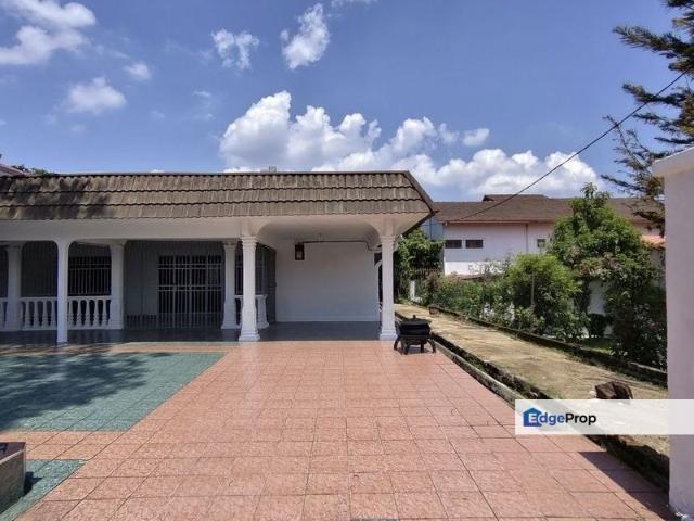 House for sale in Petaling, Damansara Damai