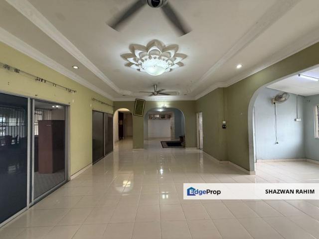 House for sale in Petaling, Damansara Damai