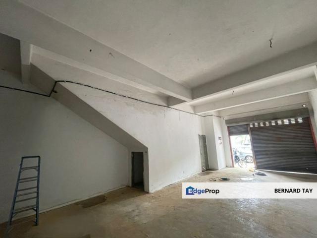 Shop for rent in Petaling, Damansara Damai