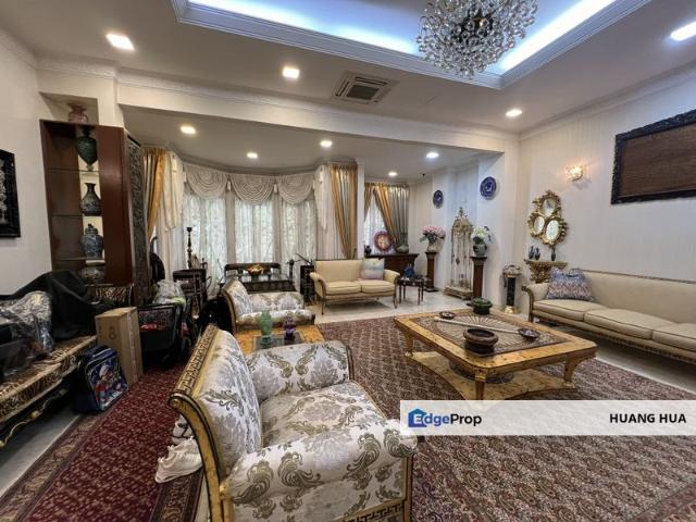 House for sale in Petaling, Damansara Damai