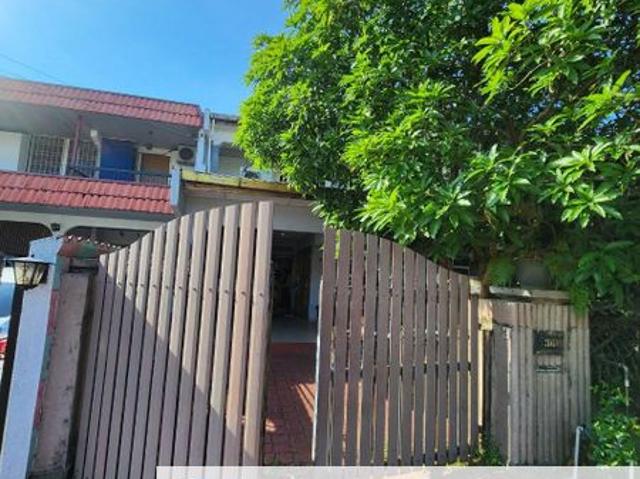 House for sale in Petaling, Damansara Damai