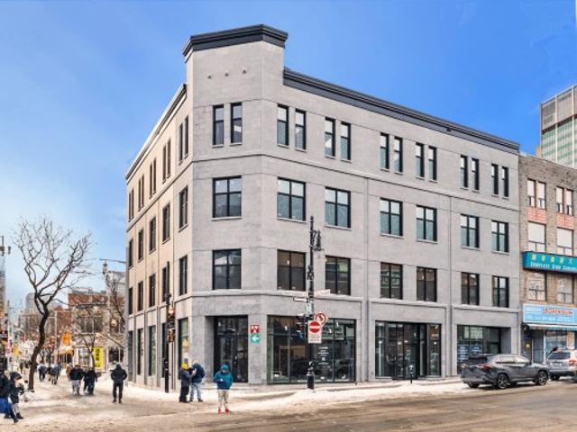 Commercial for rent in Quartier Chinois, Montréal