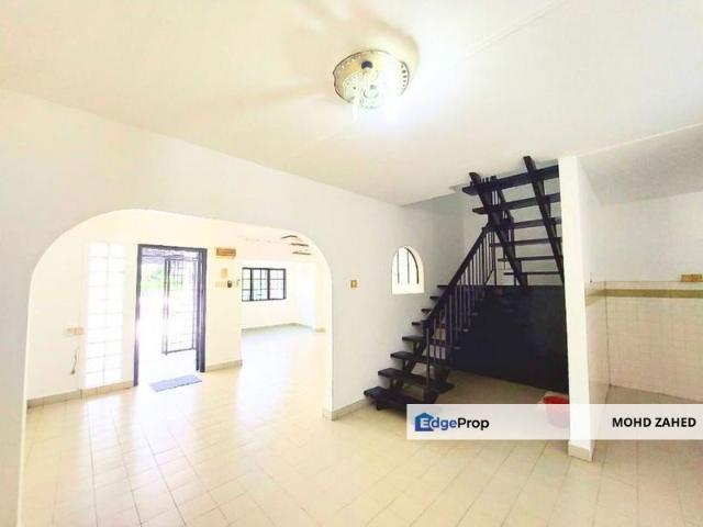 House for sale in Petaling, Damansara Damai