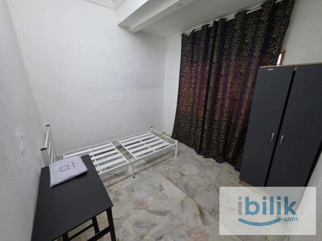 Room for rent in Petaling, Damansara Damai