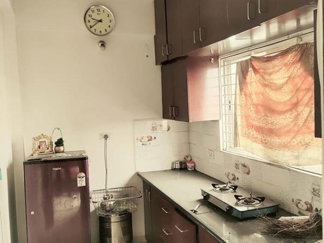 Flat for rent in Madya