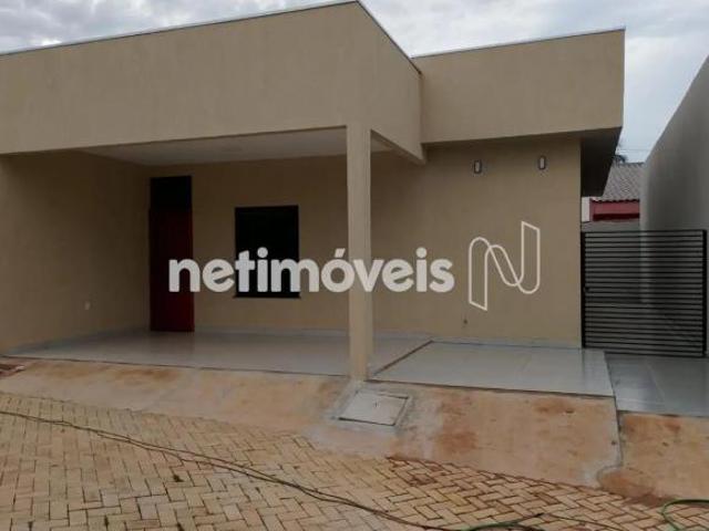 Casa venda em Região Geográfica Imediata de Águas Lindas de Goiás, Região Integrada de Desenvolvimento do Distrito Federal e Entorno