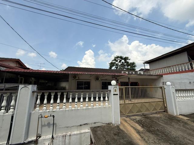 Residential House for sale in Kluang, Johor