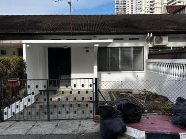 Terraced House for rent in Georgetown, Penang