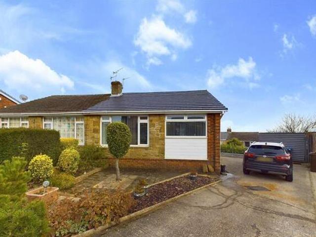House for sale in Low Moor, Bradford