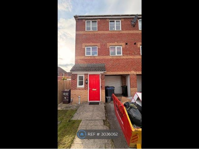 House for rent in Slack Side, Bradford