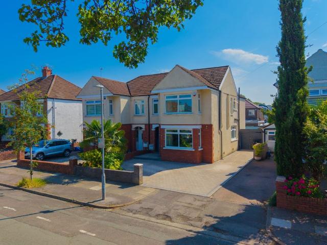 House for rent in Falcon Lodge, Wales