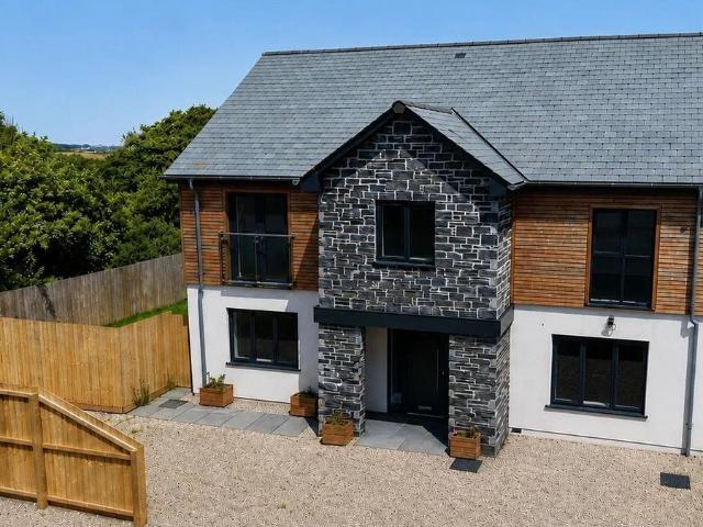House for rent in Goonbell, Cornwall