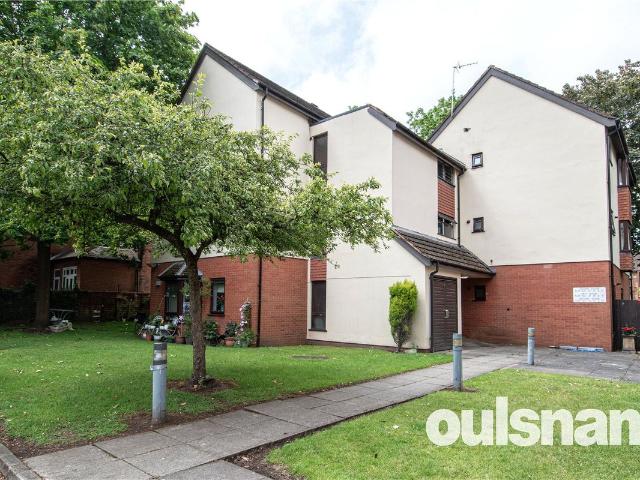 Apartment for rent in Wake Green, West Midlands